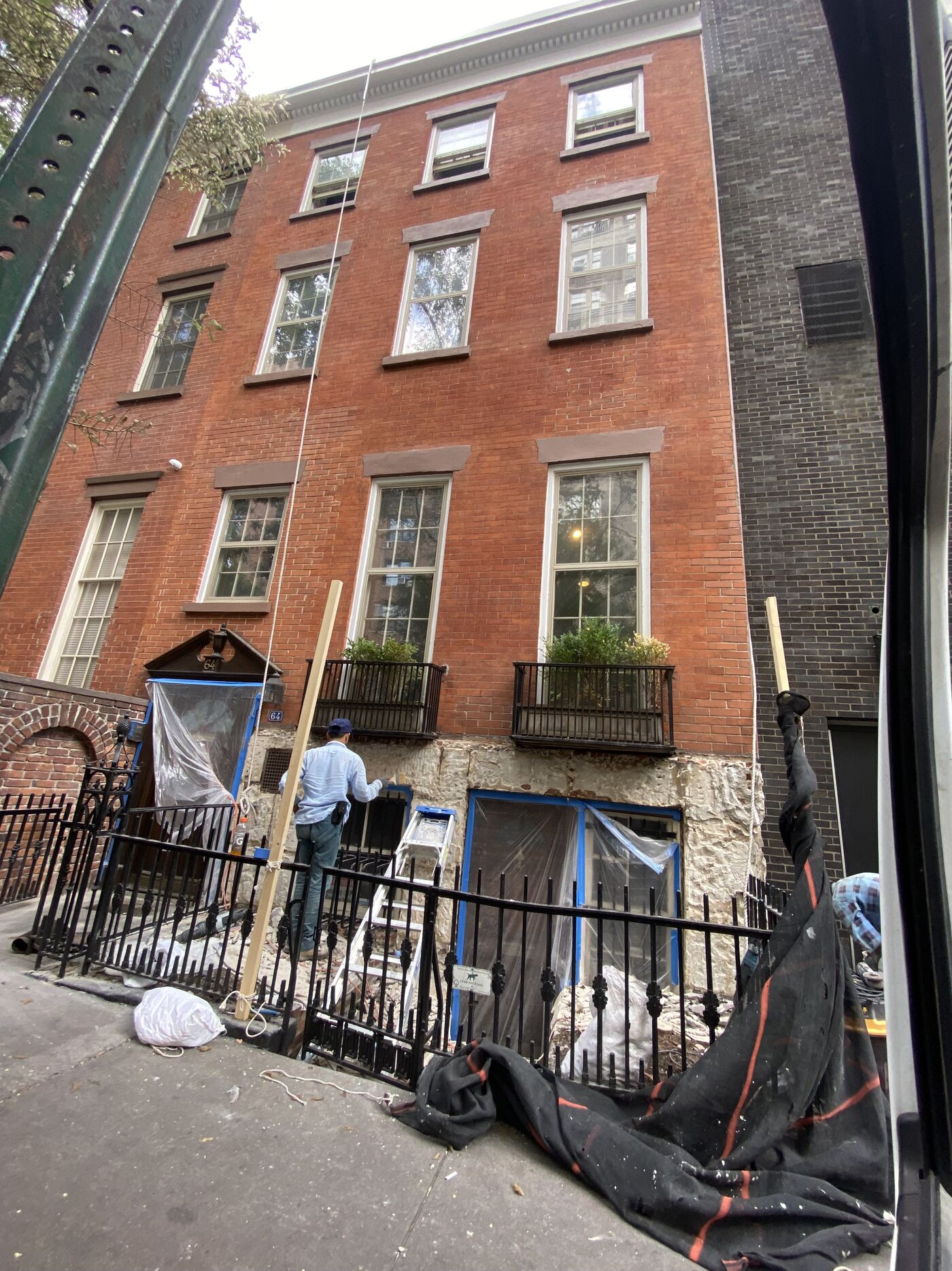 Building in the broader West 12th Street streetscape.